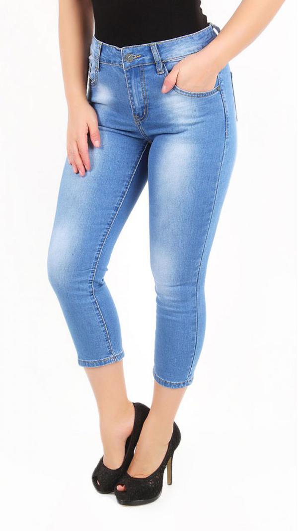 Mia capri. Джинсовые бриджи женские. Капри джинсовые женские для полных. Капри брюки женские для полных. 27 Размер капри.