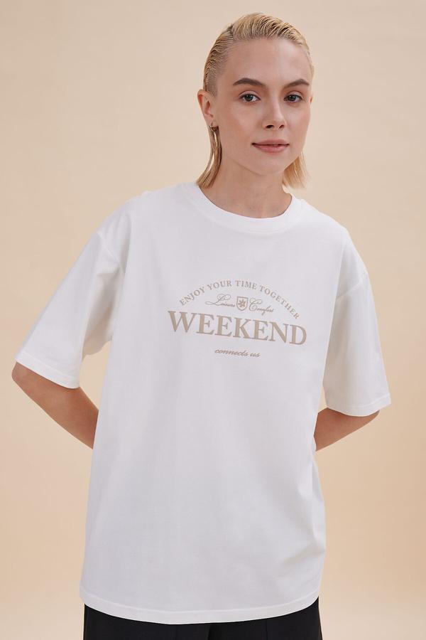 Адидас ориджинал коллекция 2019. Mango бренд одежды. Морская одежда томми хилфигер. Гучи бренд кампейн. Abercrombie fitch одежда.